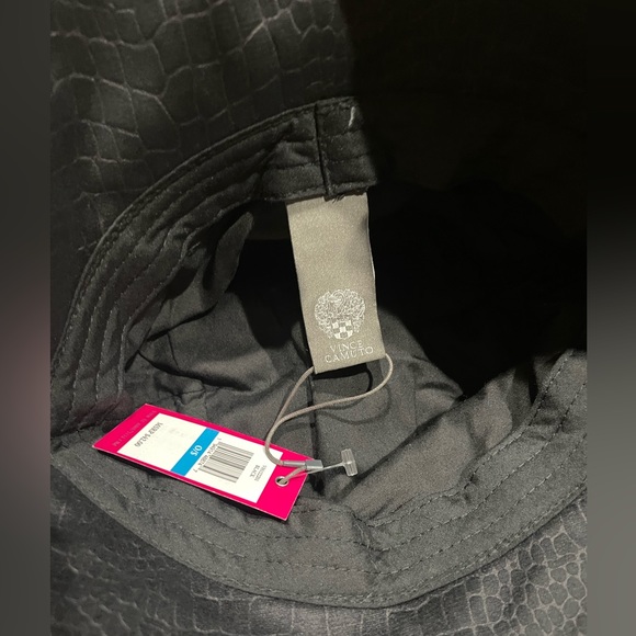 Vince Camuto Croc Embossed Vegan Suede Bucket Hat One Size NWT - Picture 6 of 9